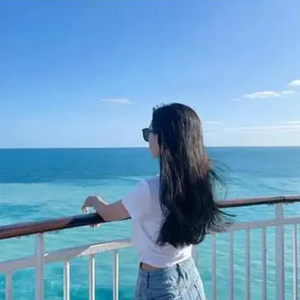 夏天里最后一朵玫瑰