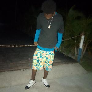 20Maiki X Con Tu Mismo Paquete X (feat. Morenito Cash)