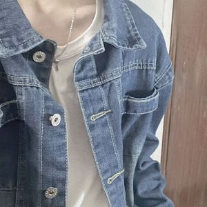 爱只能在回忆里完整