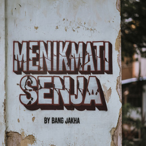 Menikmati Senja