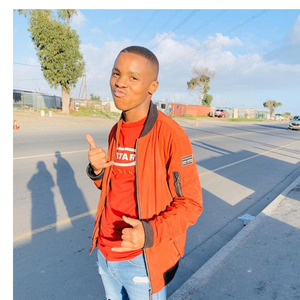 Ngithi Hola