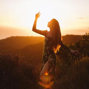 Caoineadh na dTrí Muire (Lament of the Three Marys) (feat. Layv)