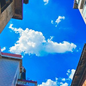 肆意包围 (Prod by FakeBlood)