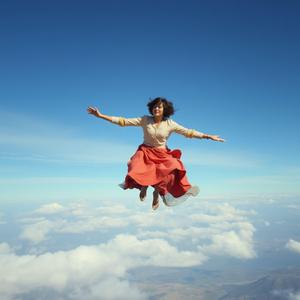 Sáhara (feat. Giuliana Johnson)