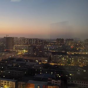 她（Prod. By 4Hunnid）