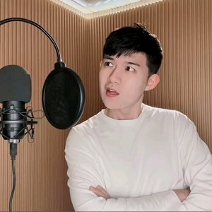 月光下遥念至亲