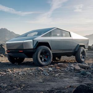TESLA CYBERTRUCK
