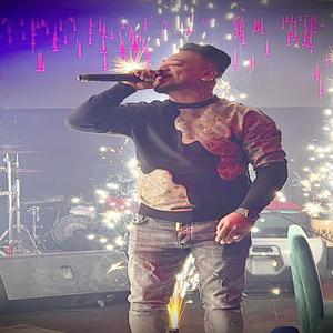 Abdo Sghayar (3and Taleb Ra7t Tkteb)