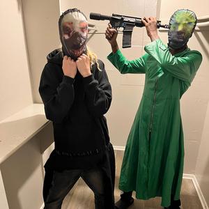 Stain’s & K’s + 1gleexhi (anthonyramxs)