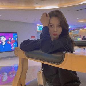 她不是真的爱我