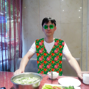 如春作品《不送你一支玫瑰》