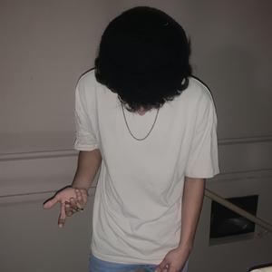 Chain On Ma Chest