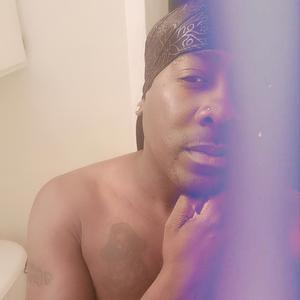 Shes Not Afraid Of Nothing (feat. A.N.R Brickz & ANR Kam420)