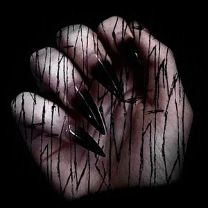 black nails