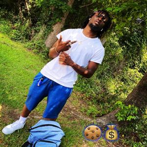 Bigg Dawwg (feat. Humble Poet Wild & Soopuh Wild)