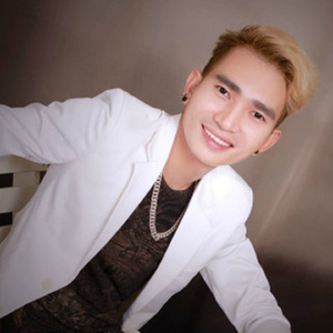 Không Em Anh Phải Sống Sao