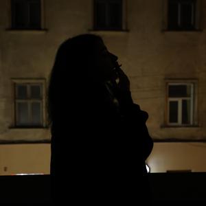 Зриваючи одяг