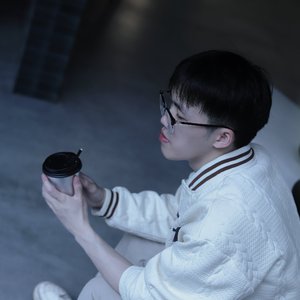 爱上你是我最大的幸运-傻傻坤吖