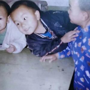 李佳隆-BERRY（M_HEALITH / 李佳隆 remix）