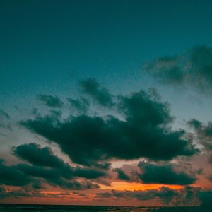 月牙泉