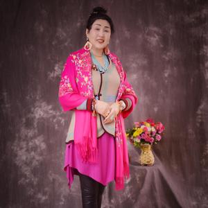 在爱的路上  词曲唱 巴秀拉