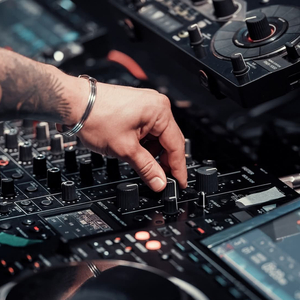 DJ Tembak Langit Breakbeat