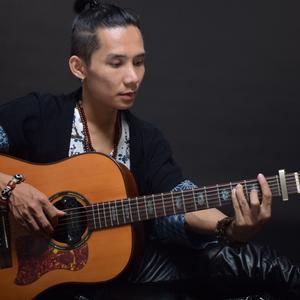 飞翔吧(全能艺人宣传片主题曲初版）