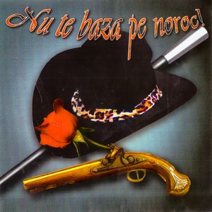 În genunchi cad, plâng și mă rog