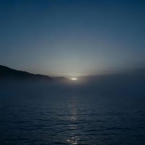 晨光中的星-风格一