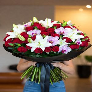 С 8 Марта - Ты сегодня Красота!