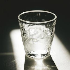 易碎 (Cover 回声岛)