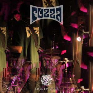 Manejar y Disparar (Live)