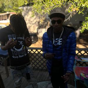 No hook (feat. Yfn ken)