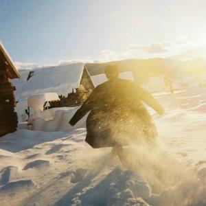 爱不是用金钱就能衡量的、