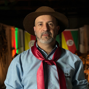 De Laços e Boleadeiras