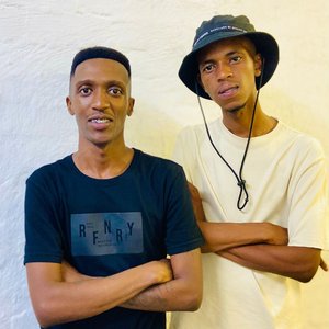 Ntomb'yakho