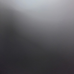 風吹けば沖つ白波たつた山夜半にや君がひとり越ゆらむ