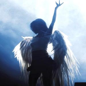 make me cry (feat. Mvrphid)