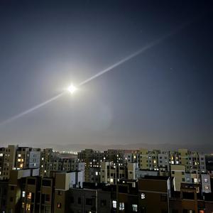 我们的世界很民谣(原唱：赵明）