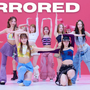 'HEARTRIS' — NiziU [MIRRORED 4K]