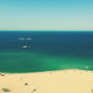 파도소리 들으며