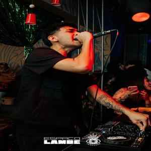 ELAS TÃO DOIDA PRA SENTAR