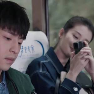 想做你的疯女孩