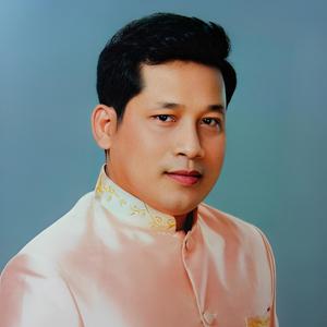 ឱបស្រមោល