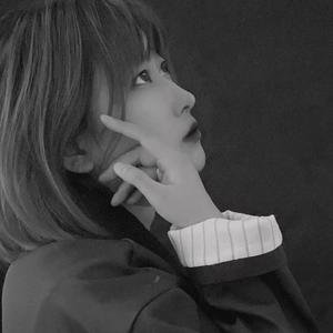 一腔诗意喂了狗