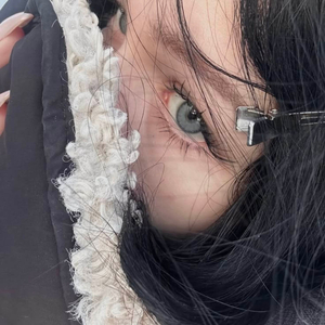 küçük bir yol hoodtrap