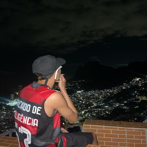 Faz A Rodinha No Meio Do Baile