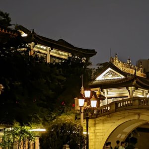 旧爱回不到以前伴奏