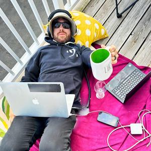 cherry blossom (feat. rowteeme & zandy)