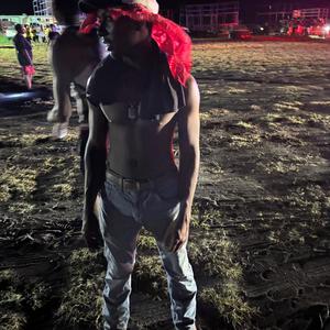 Firework Day (feat. SlideGang Ag)